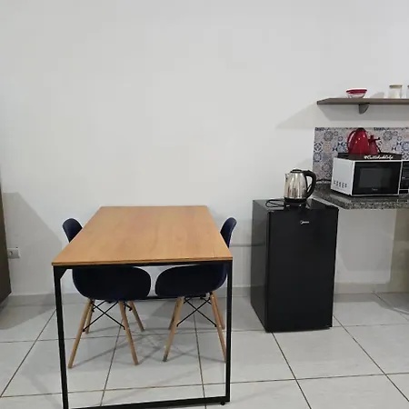 Estudio Charmoso No Centro De Apiai Exterior photo